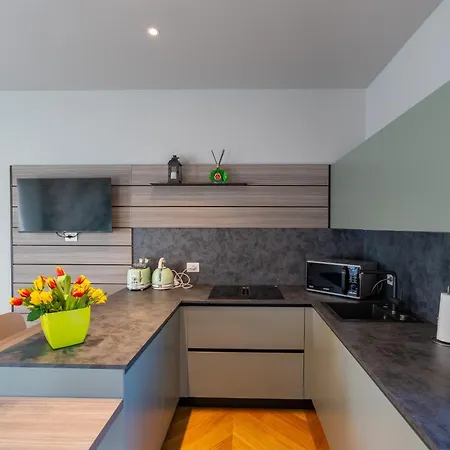 Moretti Piano Primo Apartment Udine